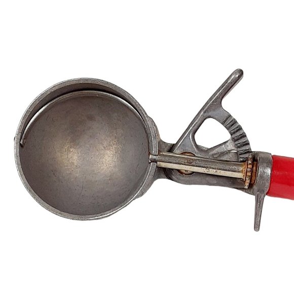 Scoop Master Red Ice Cream Scoop Batter Scoop with Plastic Handle Spring Ejector - Picture 10 of 16